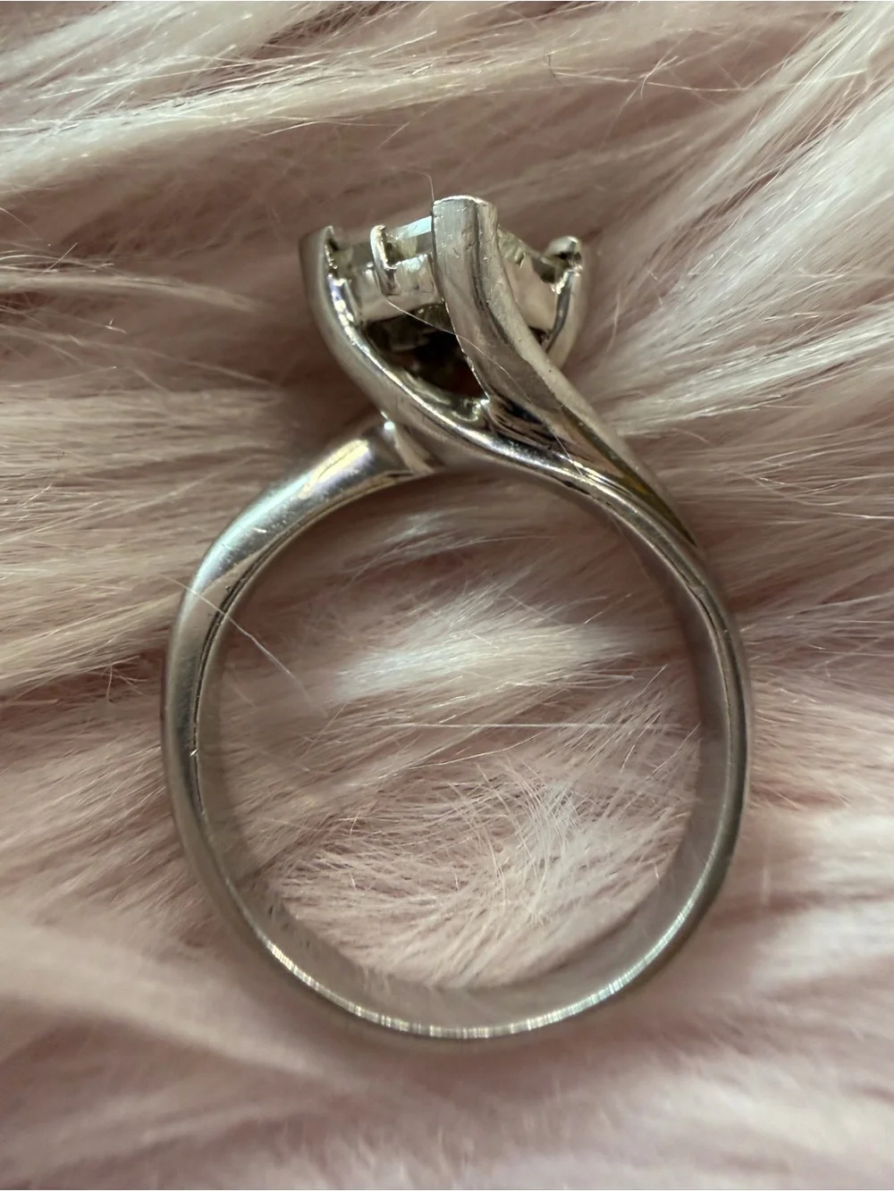 1 CT Princess-Cut Diamond Ring w/ Platinum setting